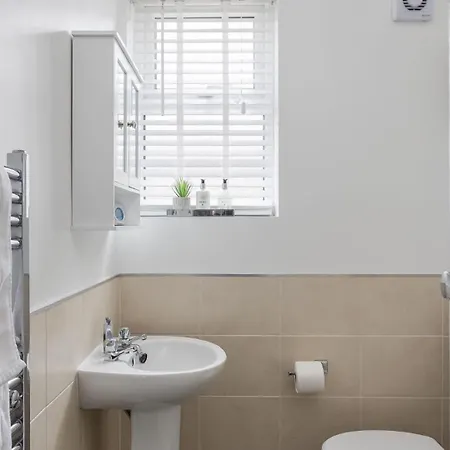 Coastal Escape Close To North Bay- Pet Friendly