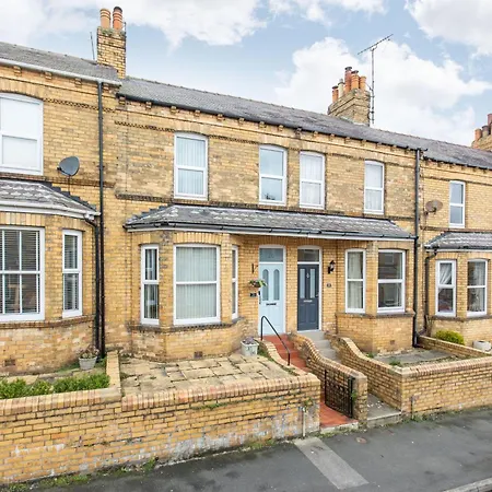 Coastal Escape Close To North Bay- Pet Friendly 펜션 *