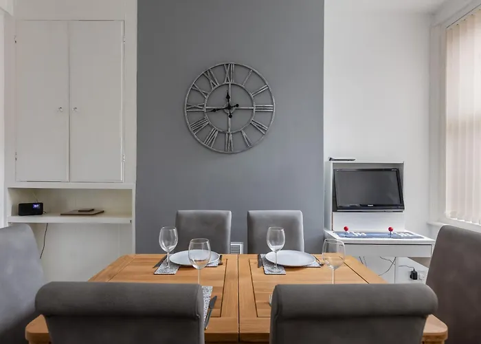 Coastal Escape Close To North Bay- Pet Friendly *