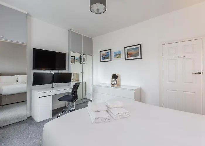 Semesterbostad Coastal Escape Close To North Bay- Pet Friendly *